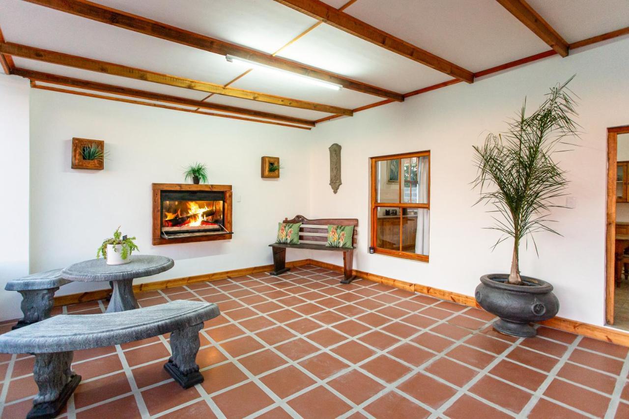 Ravenscliff White House Villa Oudtshoorn Exteriör bild