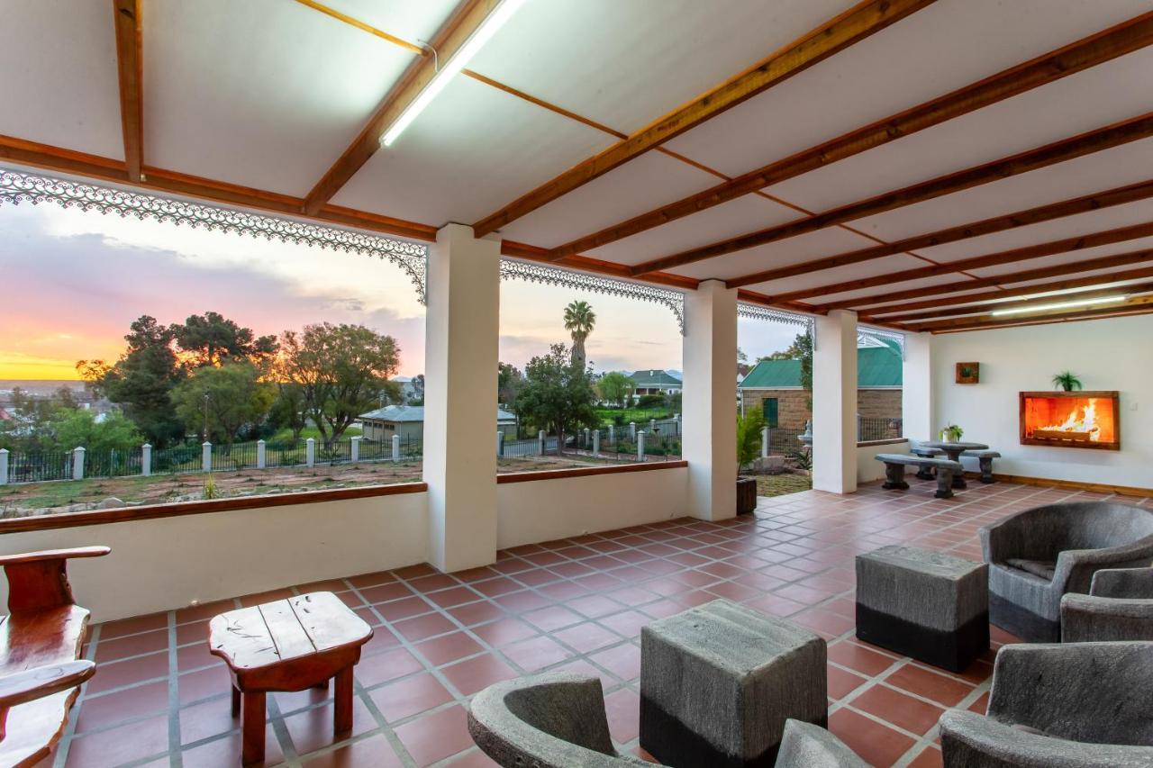Ravenscliff White House Villa Oudtshoorn Exteriör bild